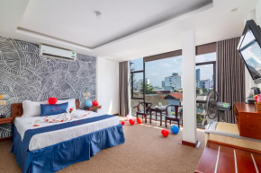 Amona Hotel